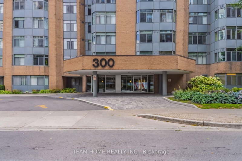 604 - 300 Webb Drive