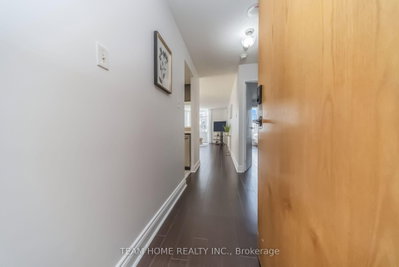 300 Webb Drive • #604 • Mississauga, ON photo 9