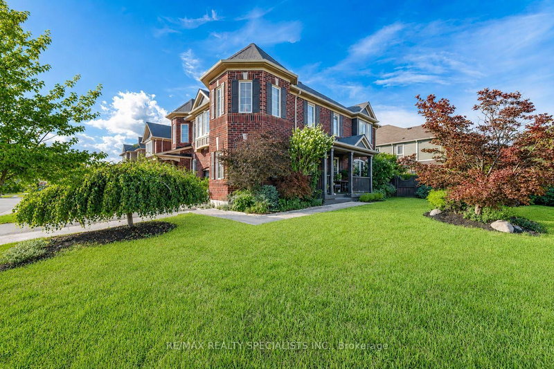 308 Mortimer Crescent