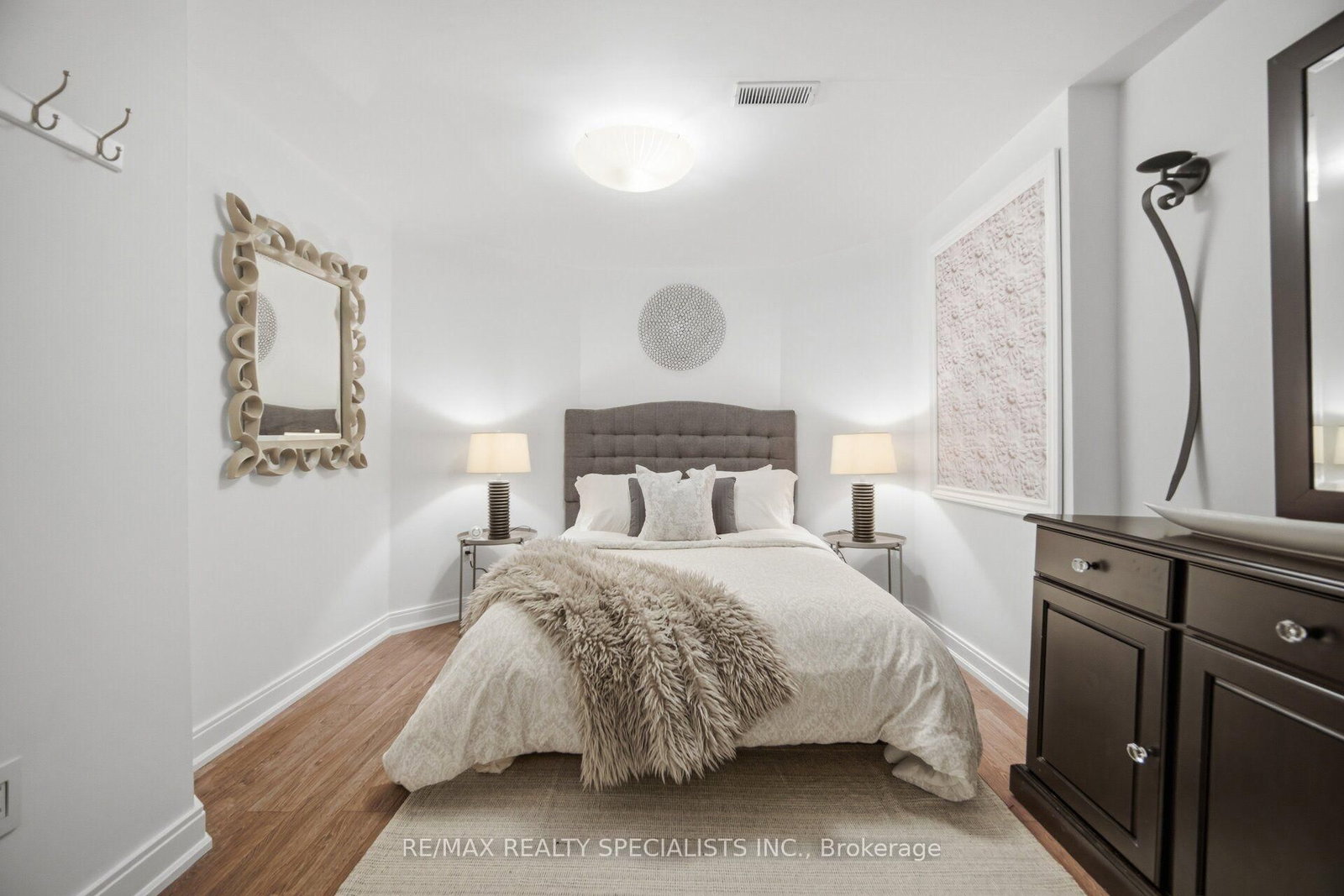 308 Mortimer Crescent • Milton, ON photo 21