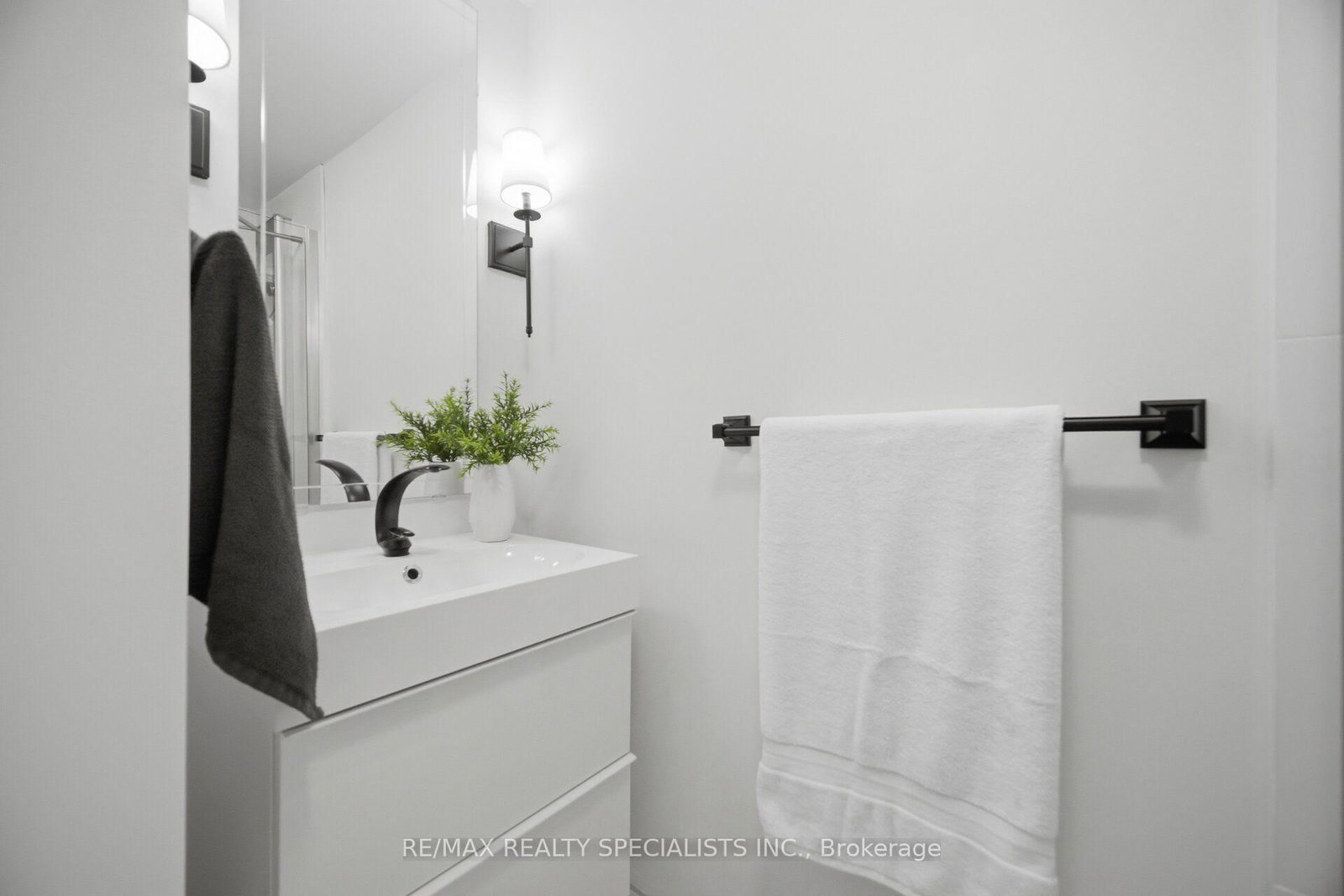 308 Mortimer Crescent • Milton, ON photo 24