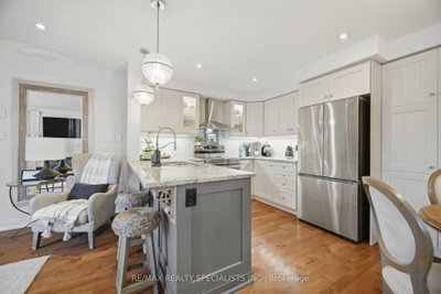 308 Mortimer Crescent • Milton, ON photo 6