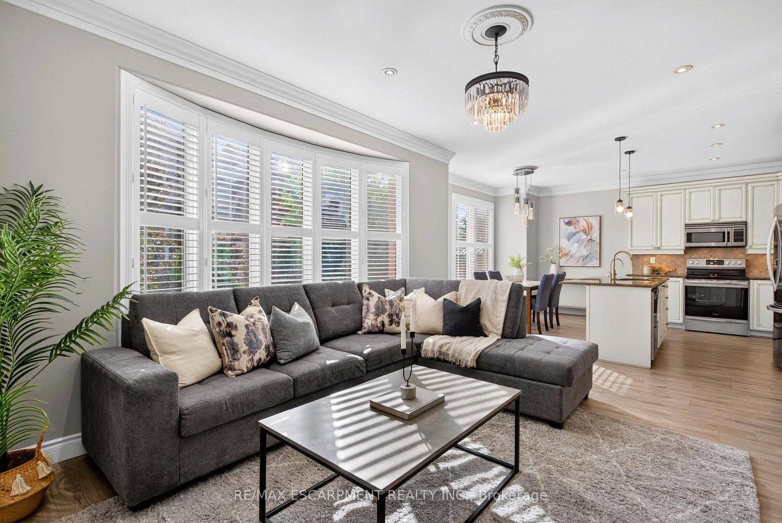755 Rayner Court • Milton, ON photo 1