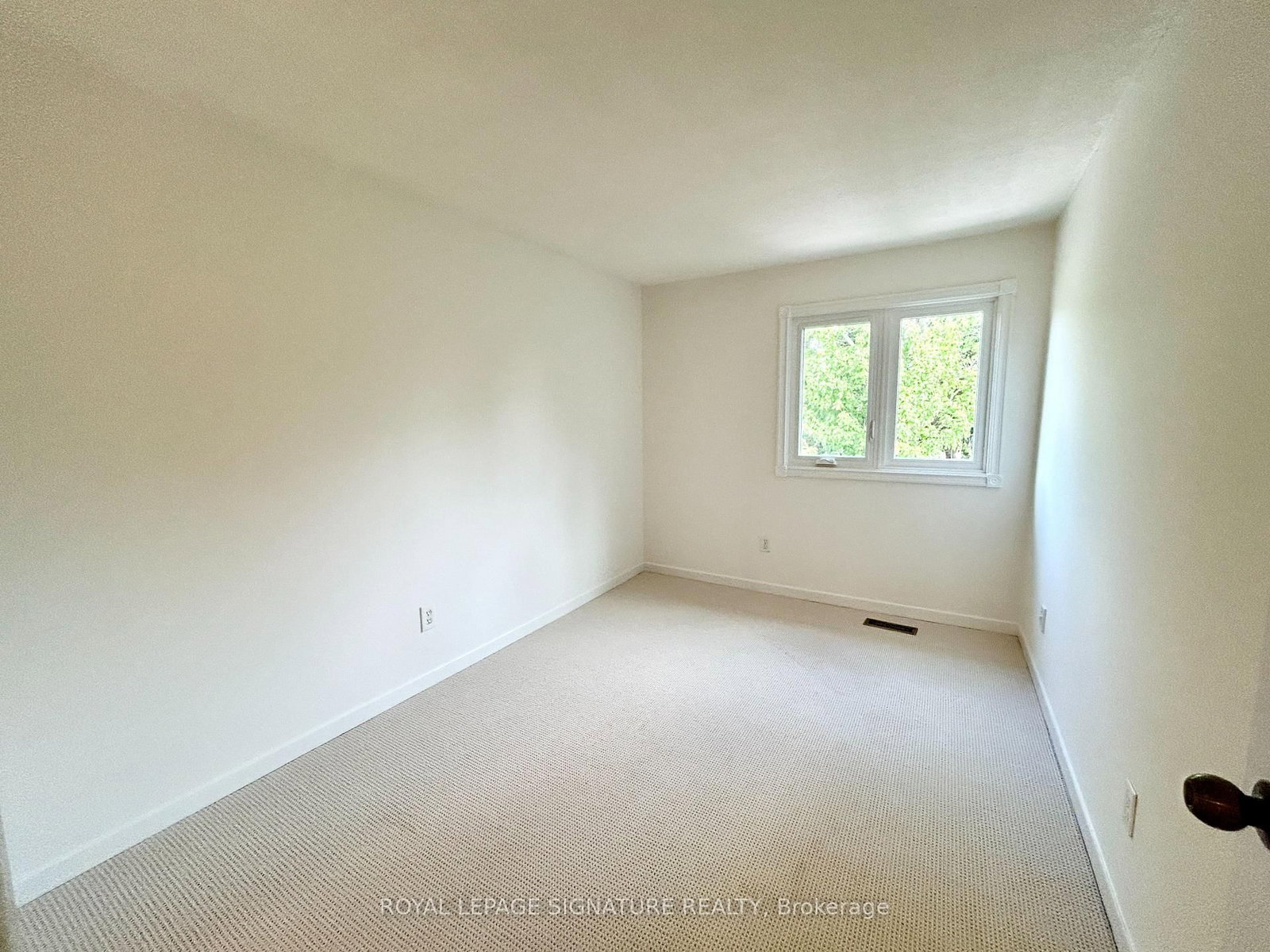 2682 Romark Mews • Mississauga, ON photo 20