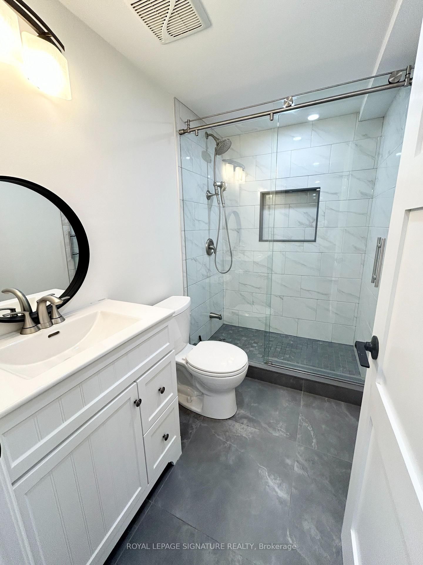 2682 Romark Mews • Mississauga, ON photo 26