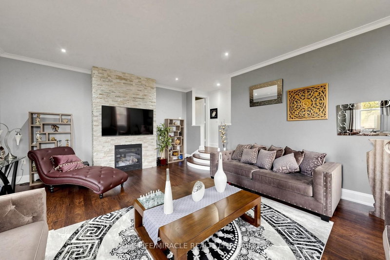477 Savoline Milton,ON L9T 7X4 — Photo 24