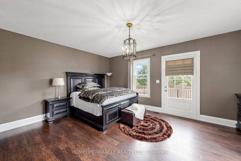 477 Savoline Milton,ON L9T 7X4 — Photo 33
