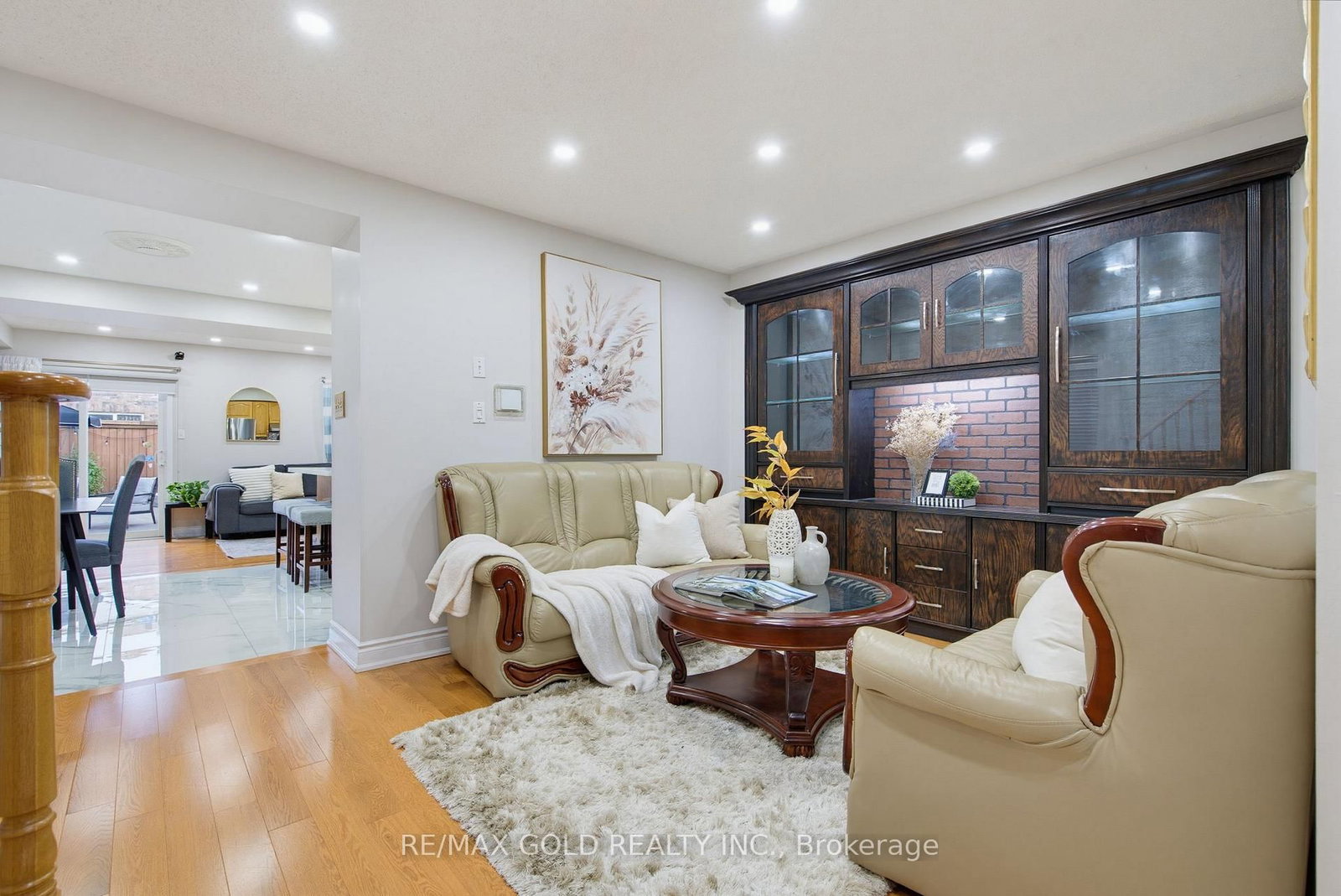 46 Sand Cherry Crescent • Brampton, ON photo 4