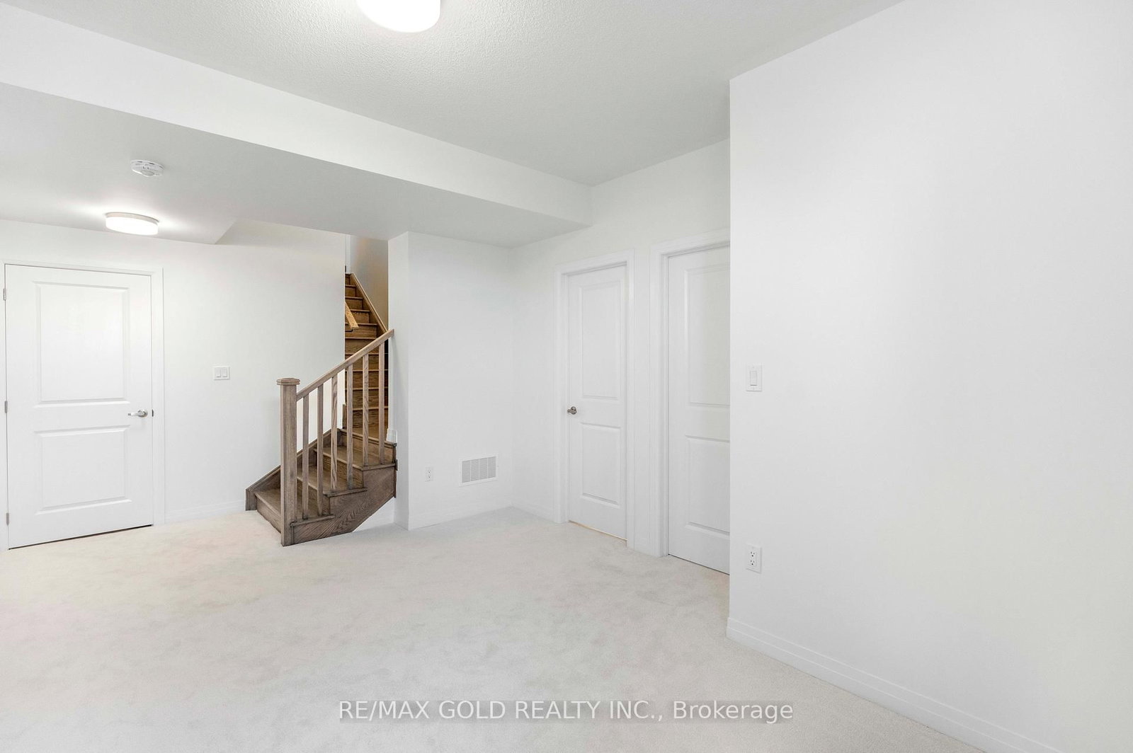 39 Timber Falls Drive • Brampton, ON photo 37