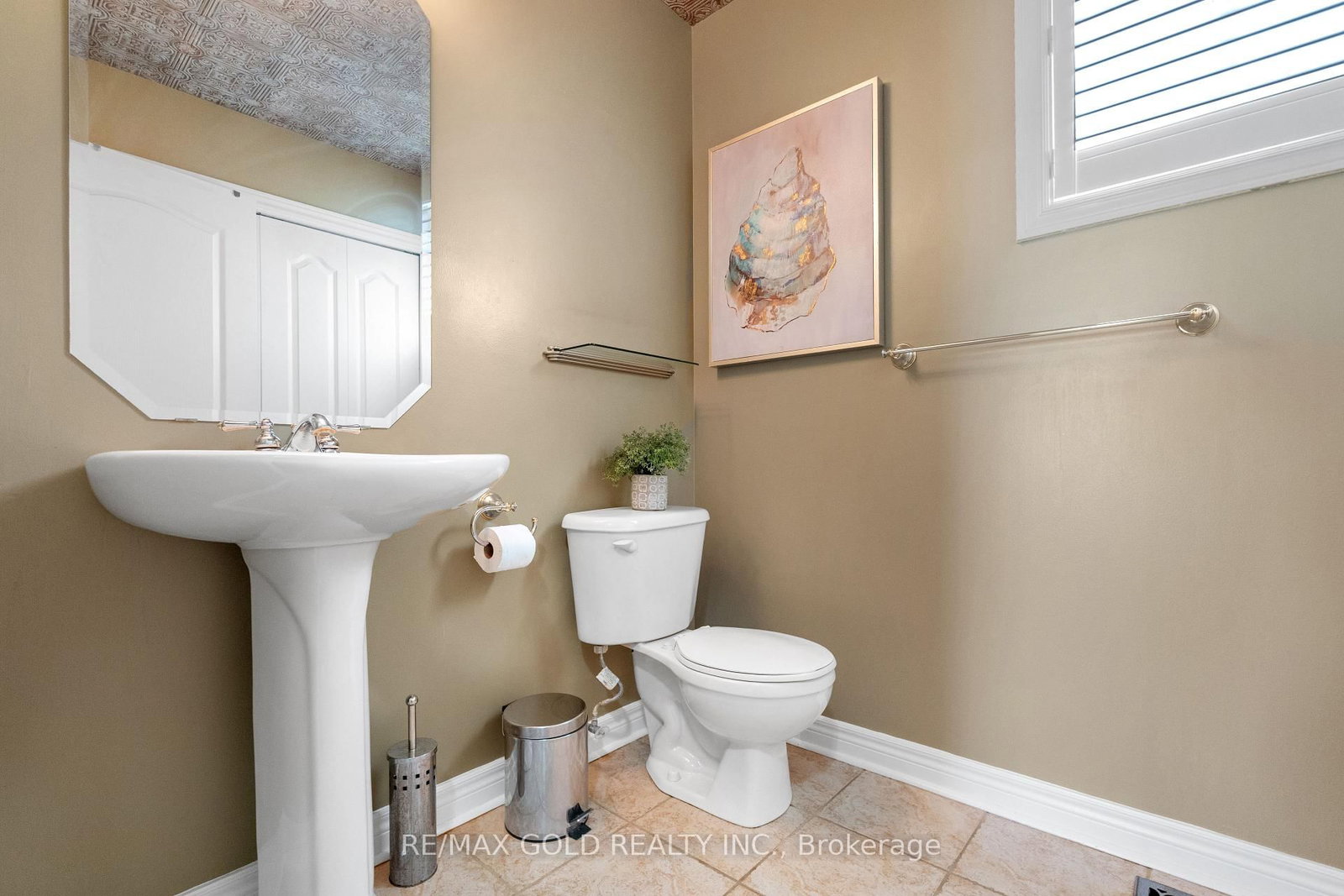 18 Sundridge Street • Brampton, ON photo 16