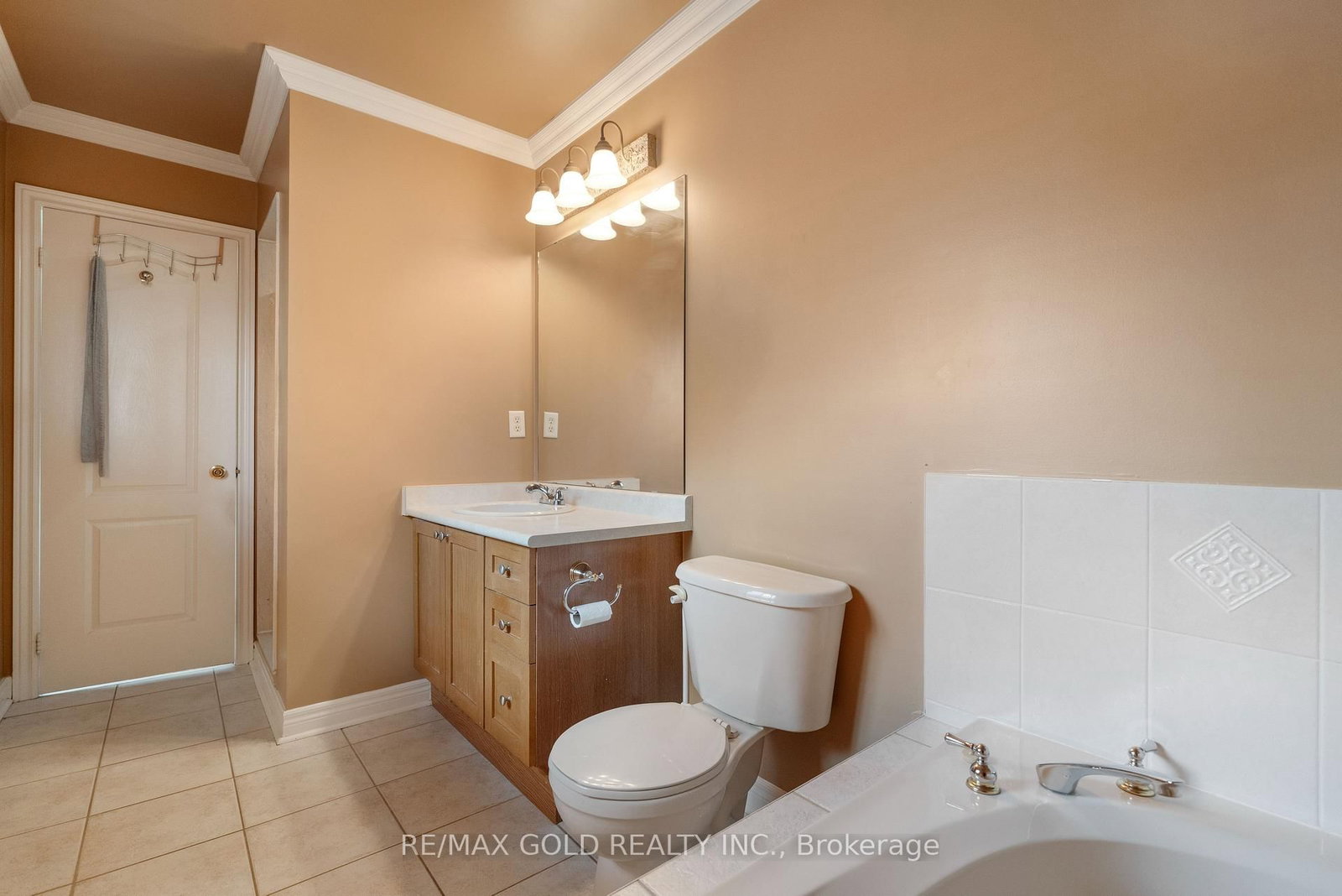 18 Sundridge Street • Brampton, ON photo 25