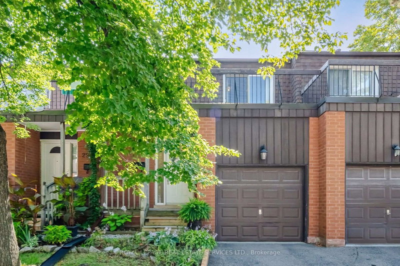 28 - 750 Burnhamthorpe Road E