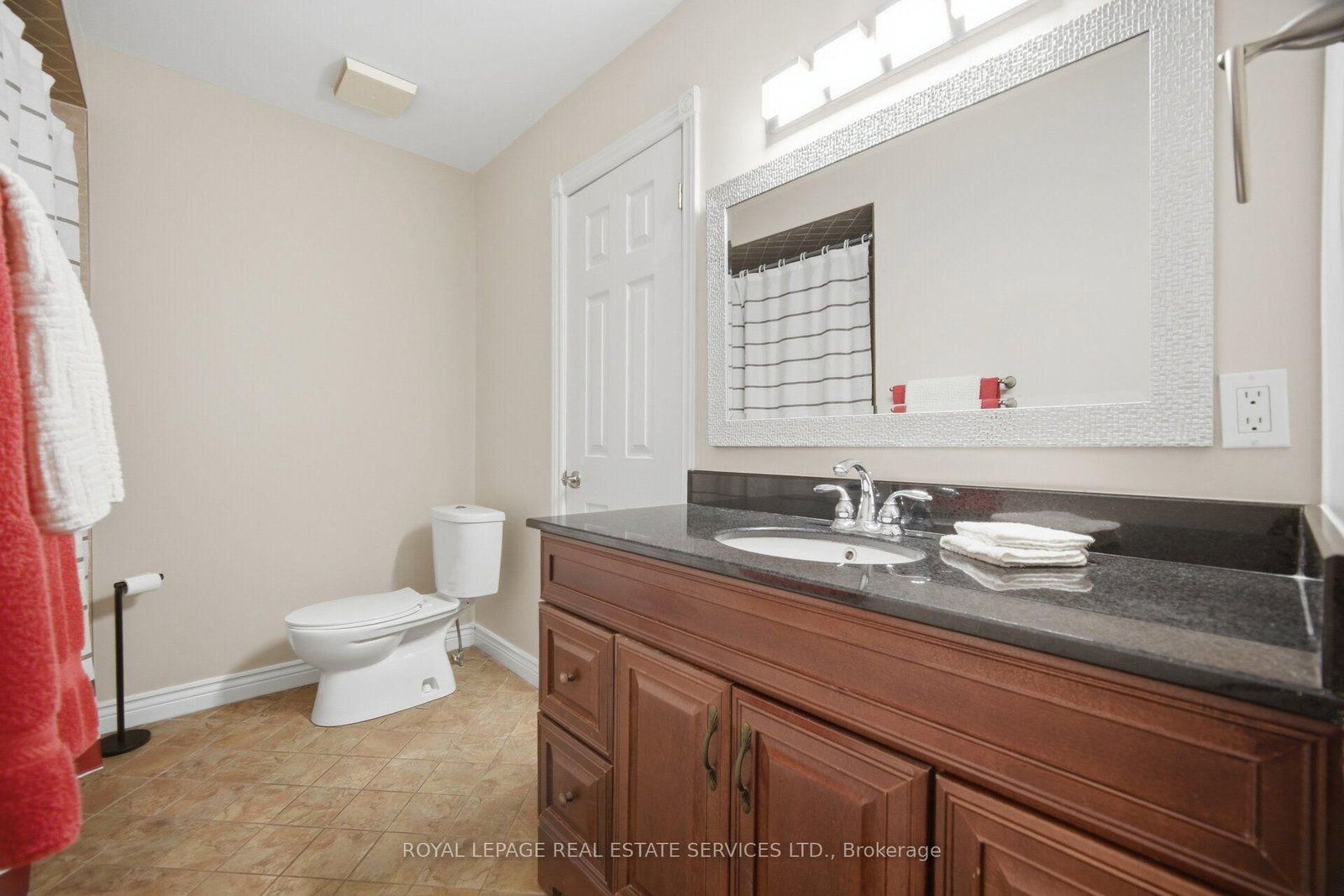 750 Burnhamthorpe Road E • #28 • Mississauga, ON photo 24