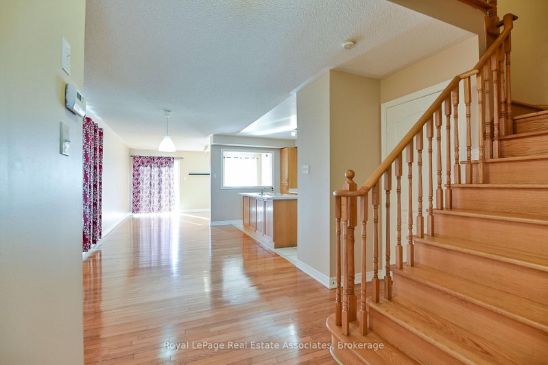 354 Oaktree Circle