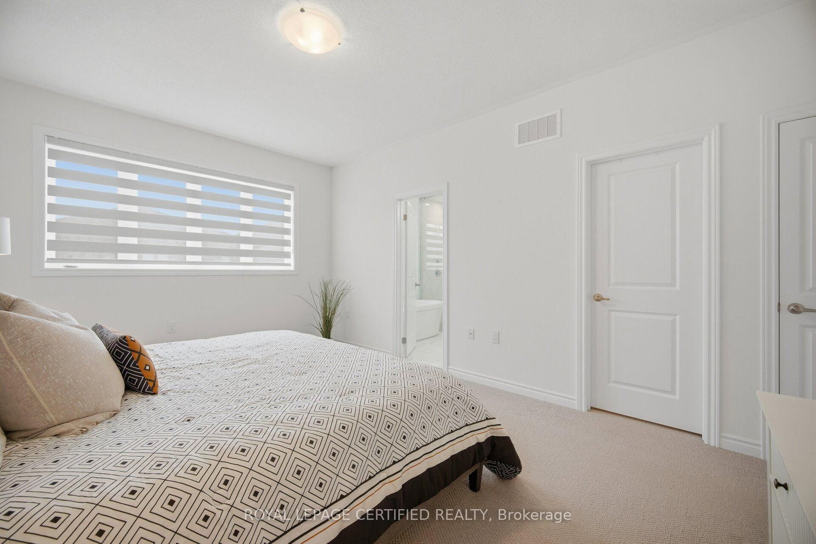 29 Lippa Drive • Caledon, ON photo 19