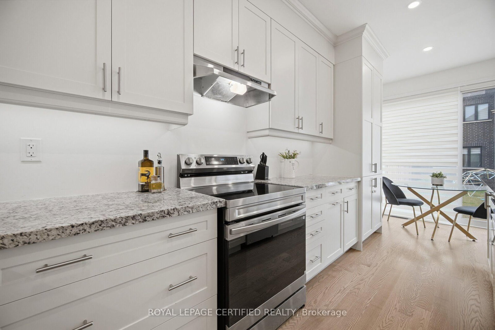 29 Lippa Drive • Caledon, ON photo 5