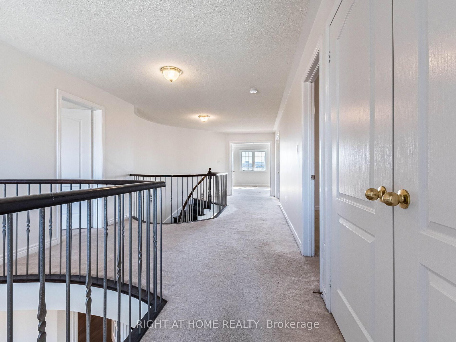 5441 Valhalla Cres, Mississauga, view 23