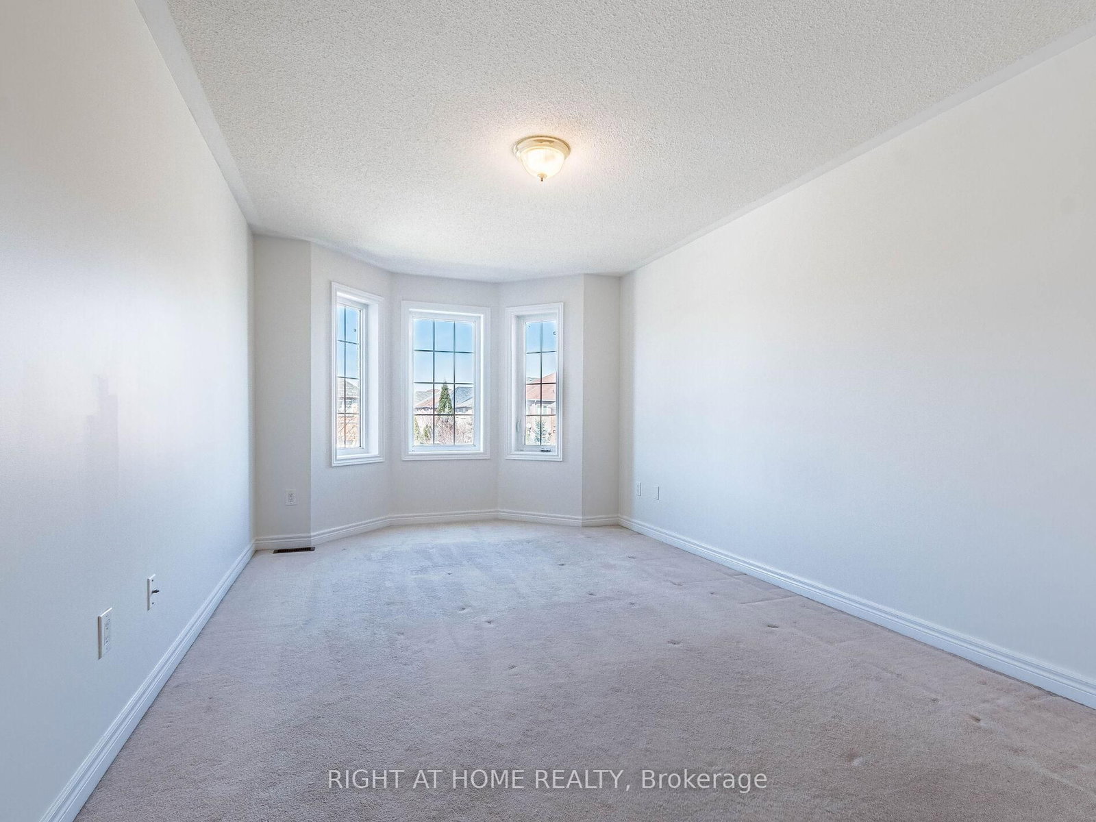 5441 Valhalla Cres, Mississauga, view 36
