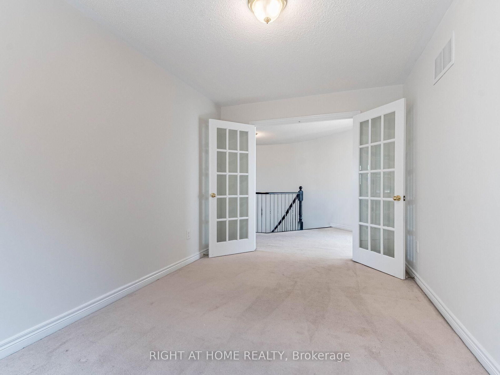 5441 Valhalla Cres, Mississauga, view 39