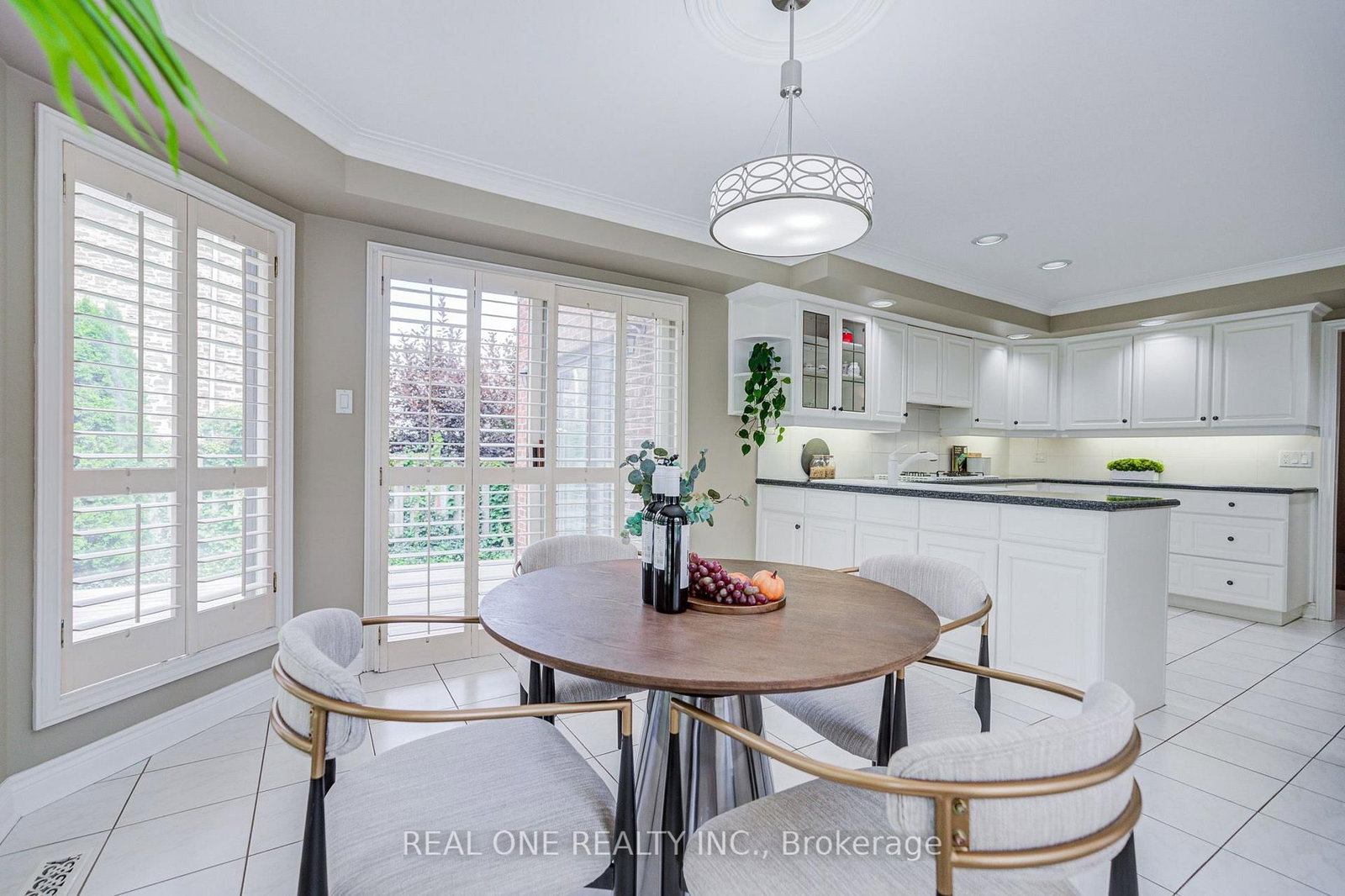 2025 BURBANK Drive • Mississauga, ON photo 20