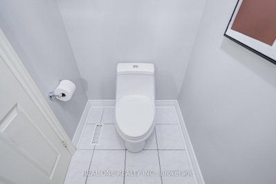2025 BURBANK Drive • Mississauga, ON photo 7