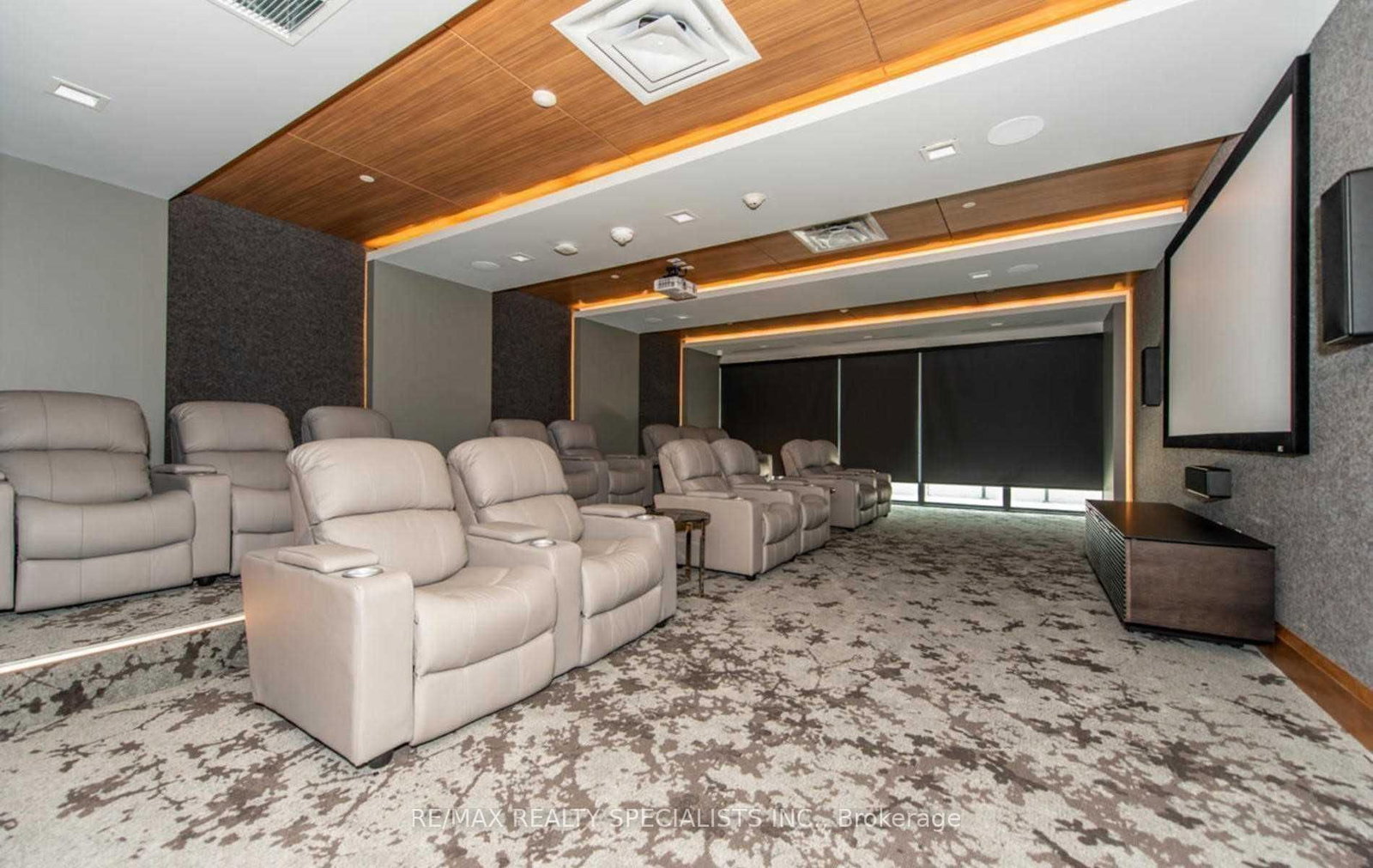 20 Shore Breeze Drive • #321 • Toronto, ON photo 15