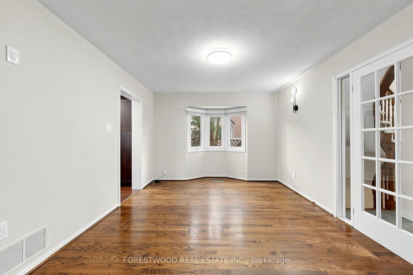 4616 Inverness Boulevard • Mississauga, ON photo 12