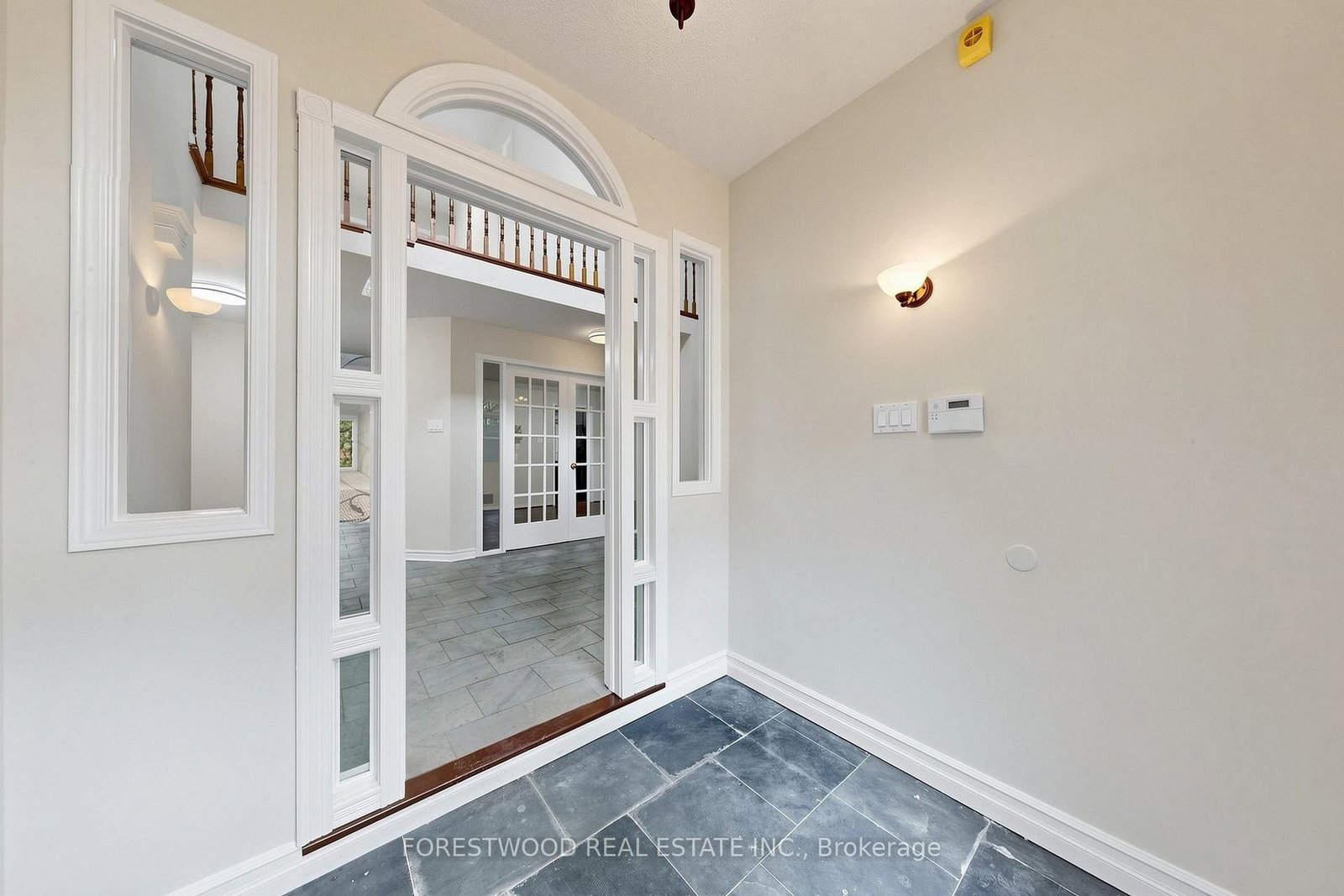 4616 Inverness Boulevard • Mississauga, ON photo 5