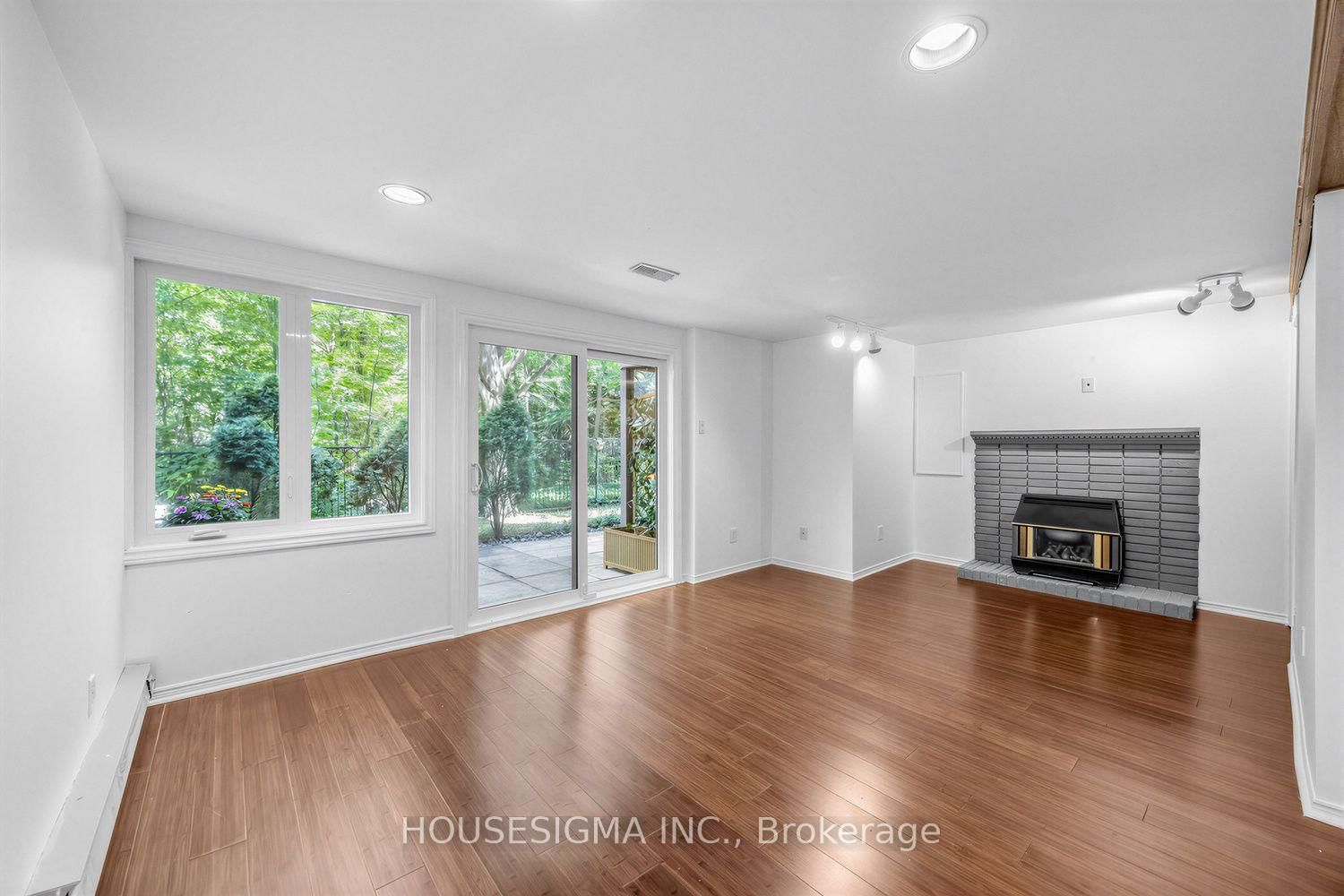 2199 Burnhamthorpe Road W • #7 • Mississauga, ON photo 26