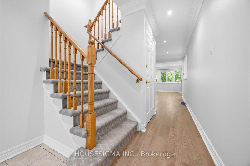 7 - 2199 Burnhamthorpe Road W