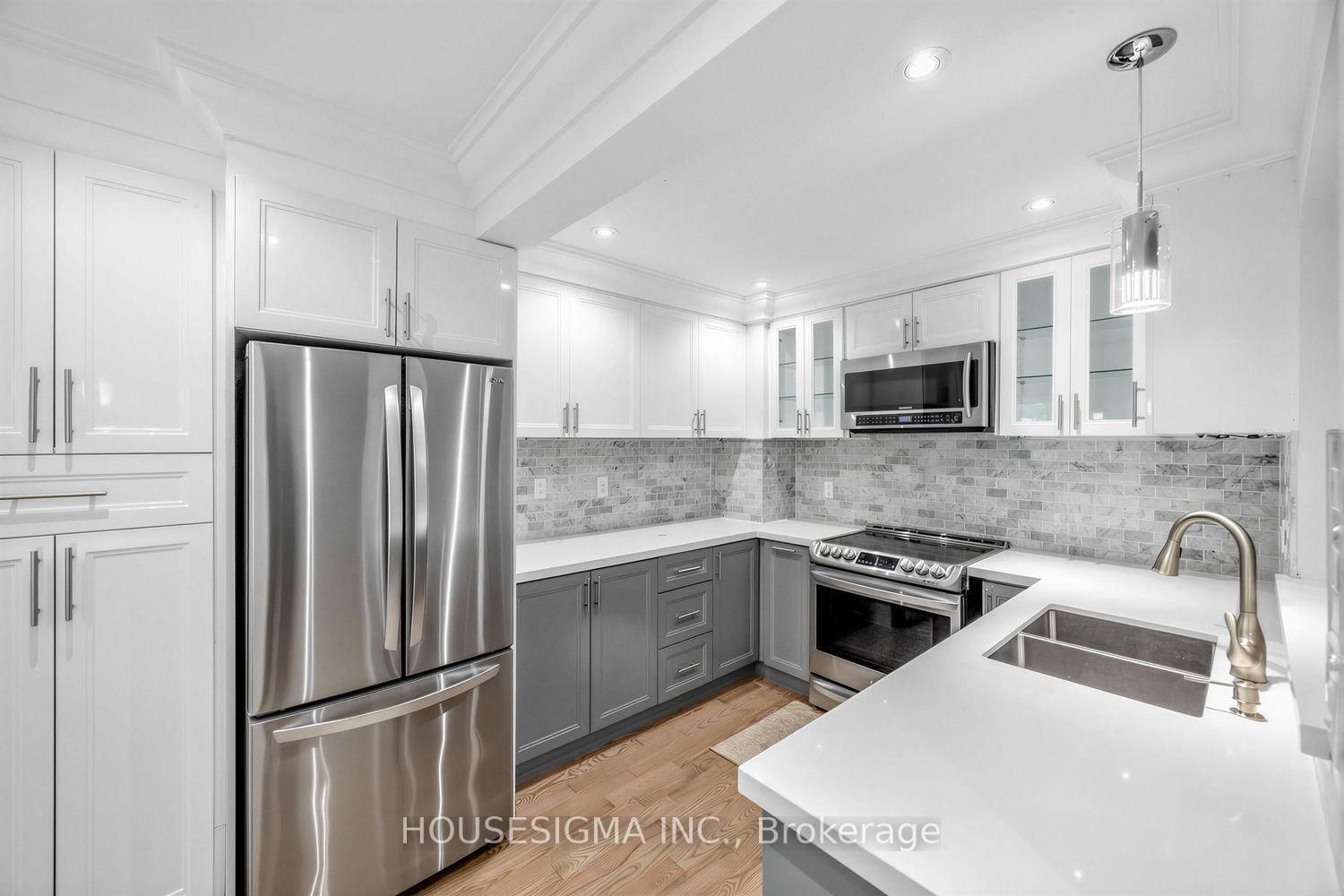 2199 Burnhamthorpe Road W • #7 • Mississauga, ON photo 9