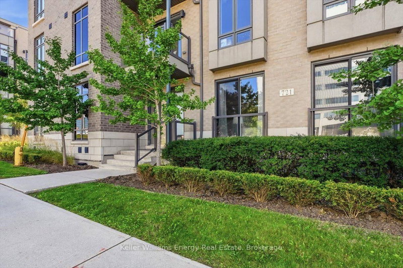 65 - 721 Lawrence Avenue W