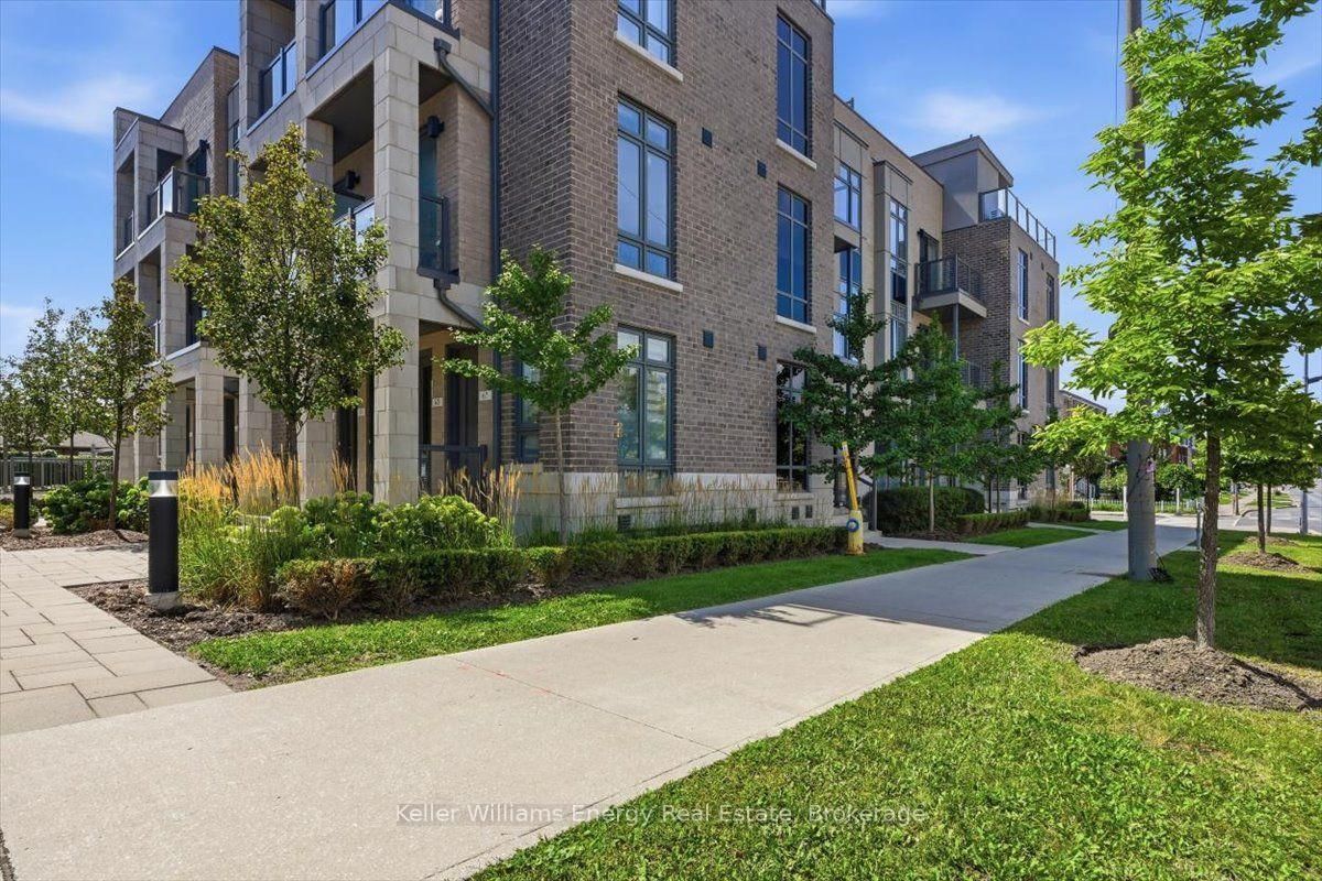721 Lawrence Avenue W • #65 • Toronto, ON photo 4