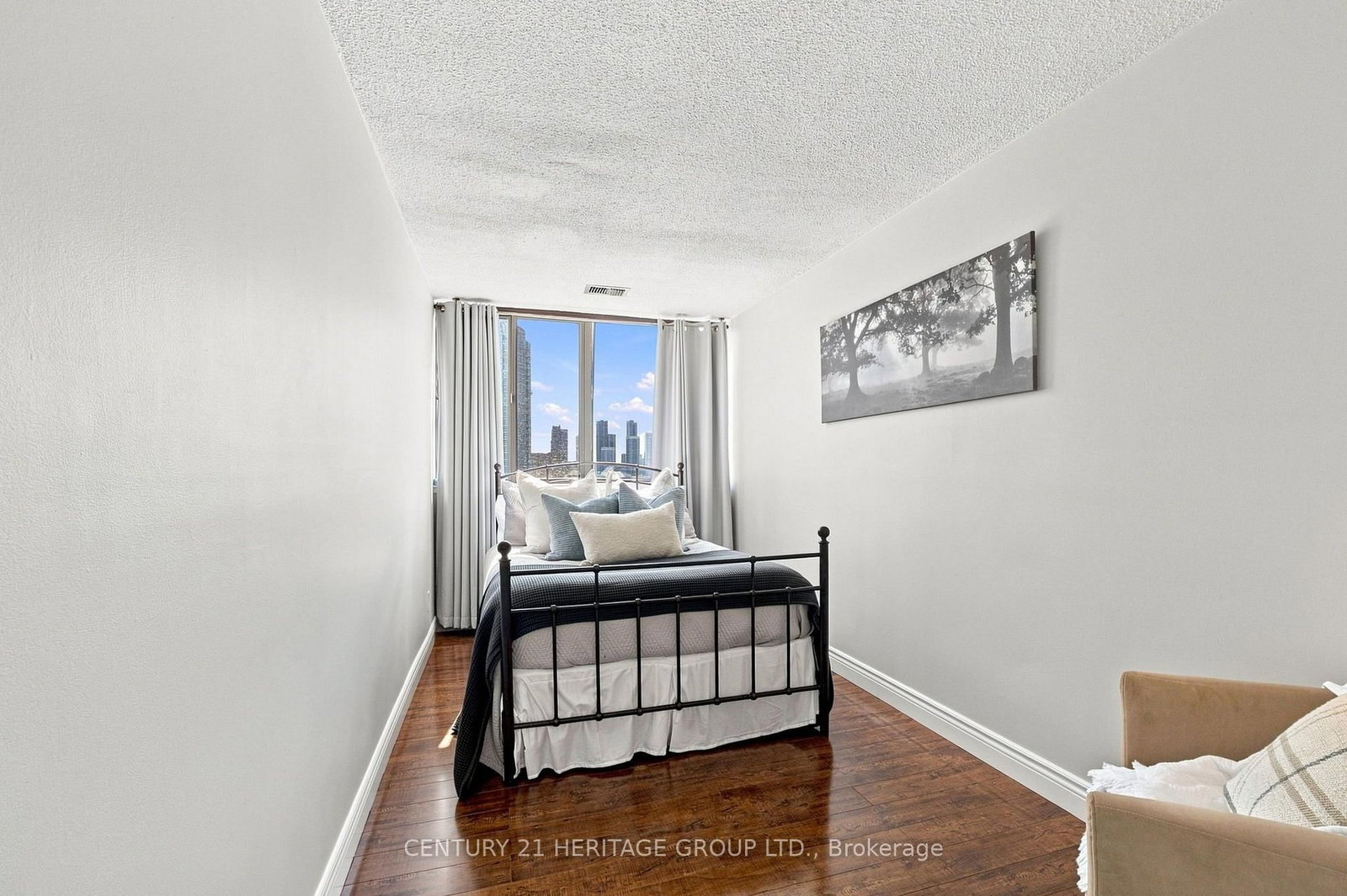 200 Robert Speck Parkway • #PH1 • Mississauga, ON photo 35