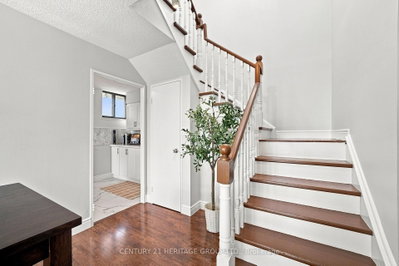200 Robert Speck Parkway • #PH1 • Mississauga, ON photo 8
