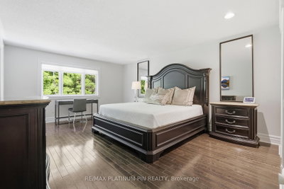 1843 O'Neil Court • Mississauga, ON photo 8
