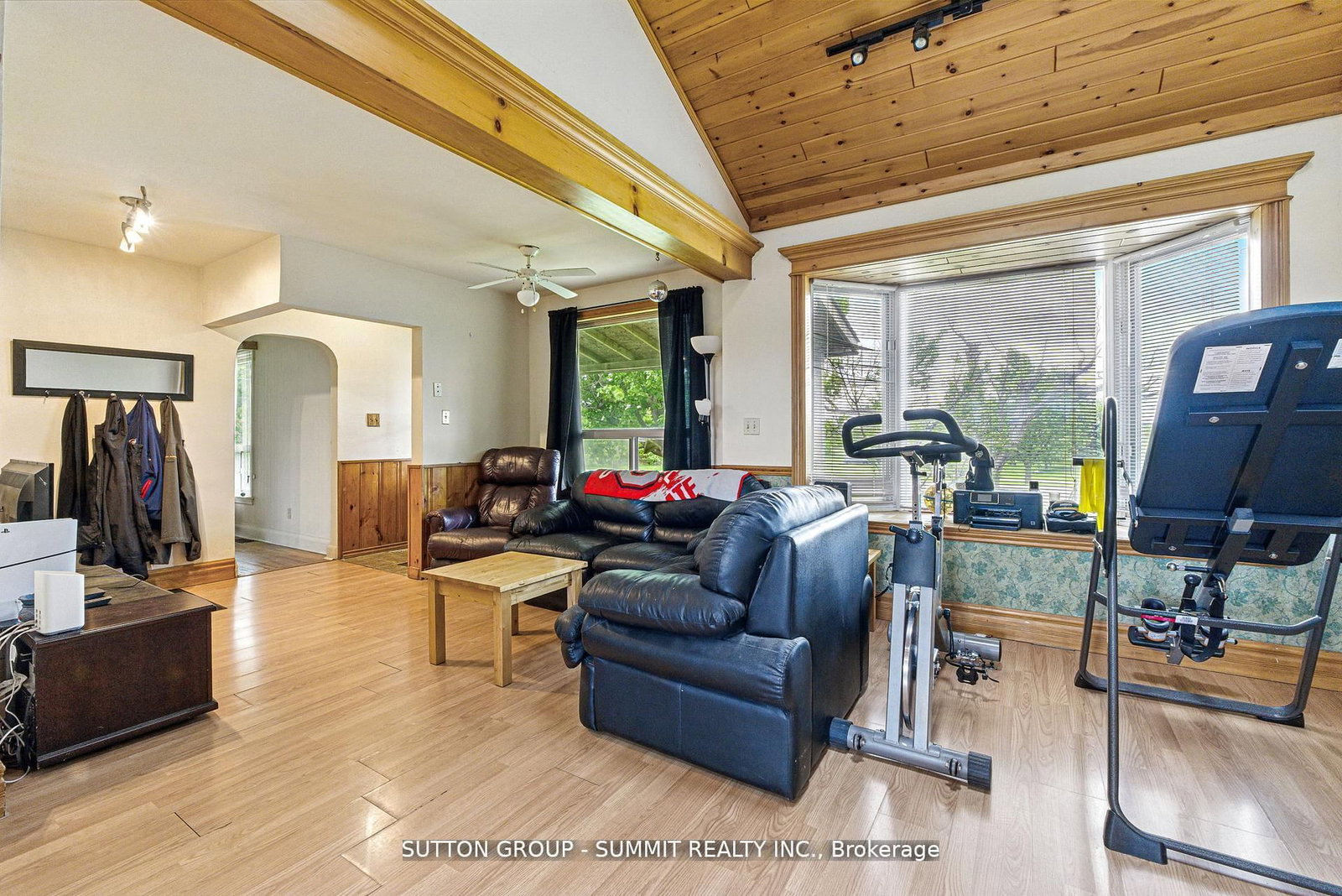 8555 Heritage Road • Brampton, ON photo 15
