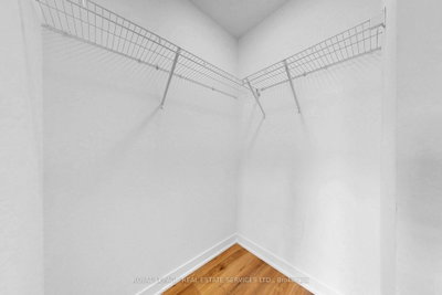 405 Dundas Oakville,ON L6M 4P9 — Photo 15