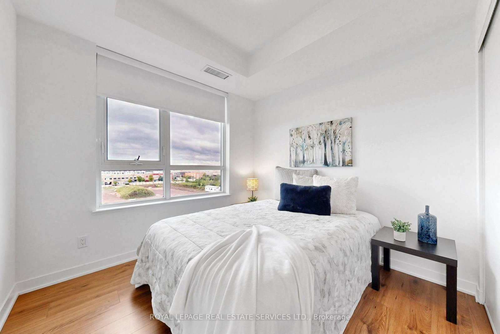 405 Dundas Street W • #431 • Oakville, ON photo 16