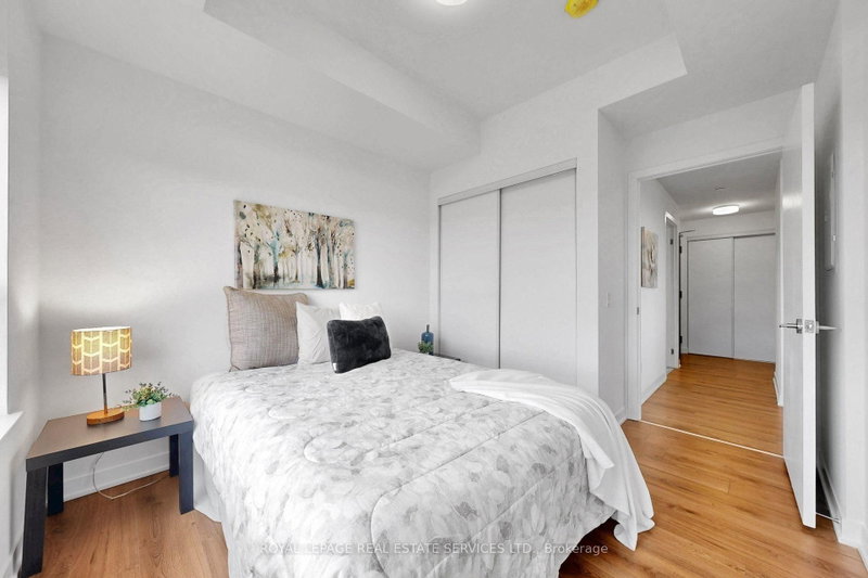 405 Dundas Oakville,ON L6M 4P9 — Photo 17