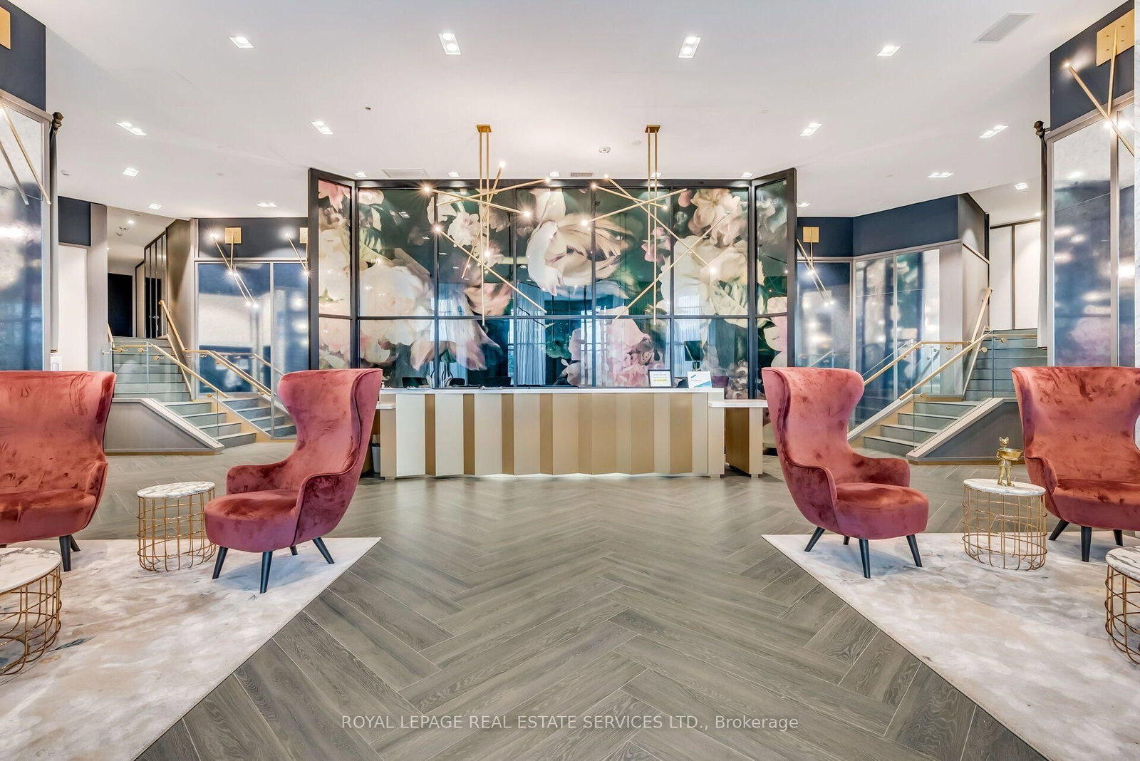 405 Dundas Street W • #431 • Oakville, ON photo 3