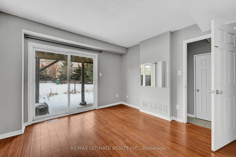 73 Bernard Brampton,ON L6Y 5S4 — Photo 20