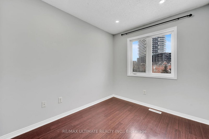 73 Bernard Brampton,ON L6Y 5S4 — Photo 26