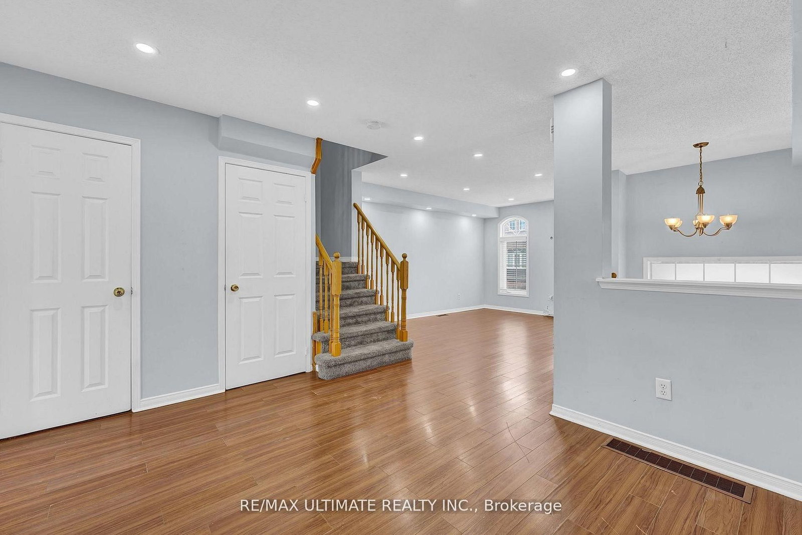 73 Bernard Avenue • Brampton, ON photo 37