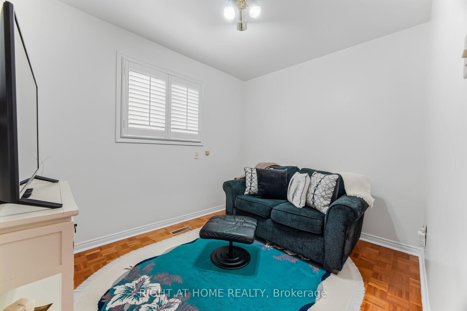 3938 Midhurst Lane • Mississauga, ON photo 17