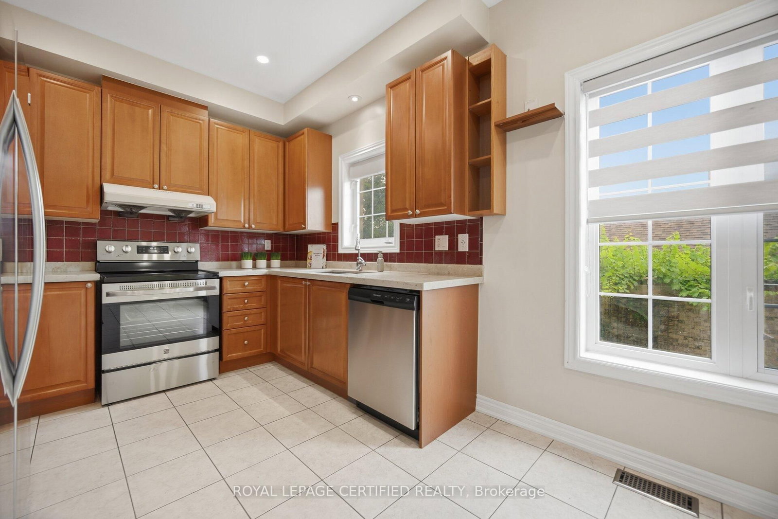 3555 Eglinton Avenue W • Mississauga, ON photo 10