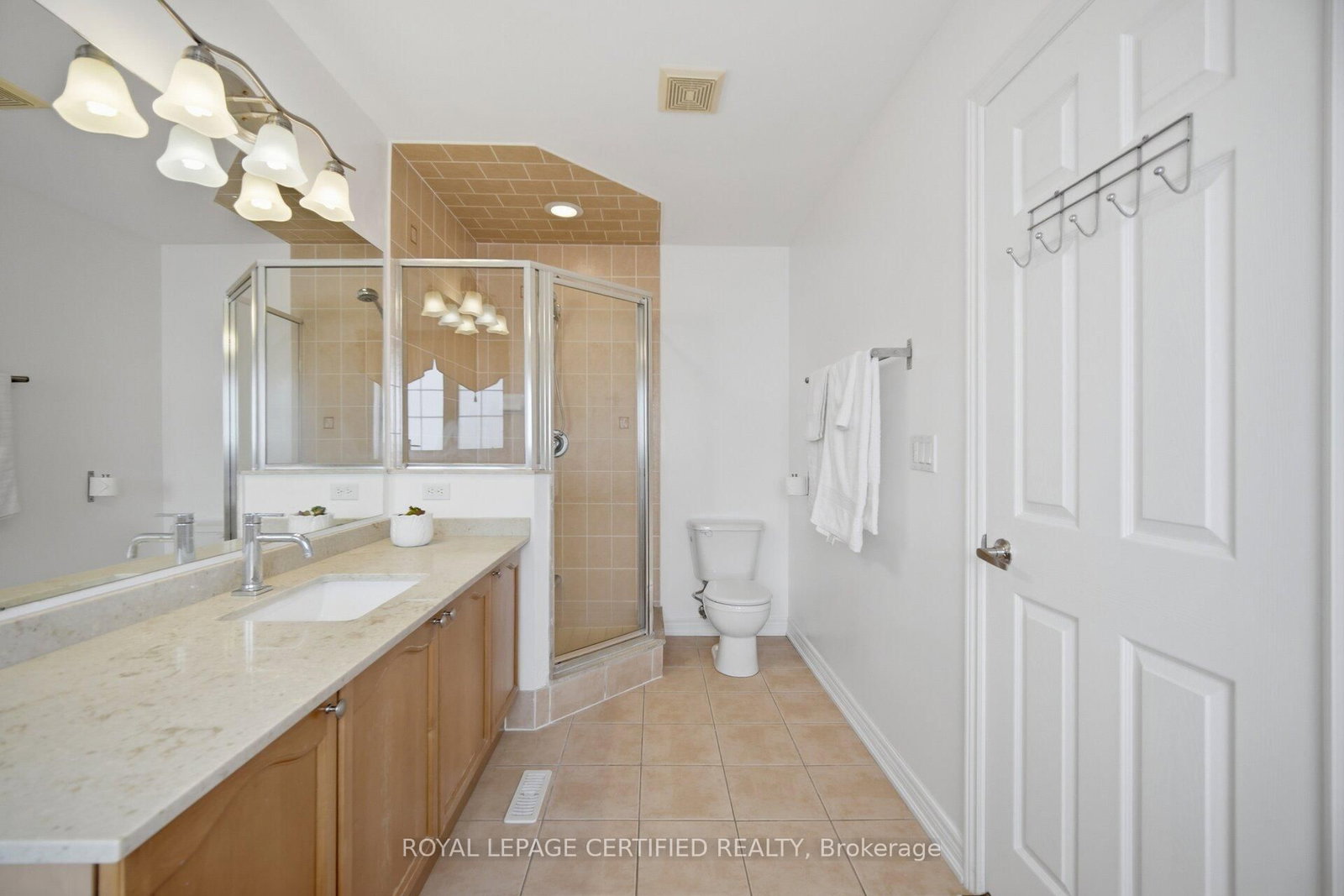 3555 Eglinton Avenue W • Mississauga, ON photo 18