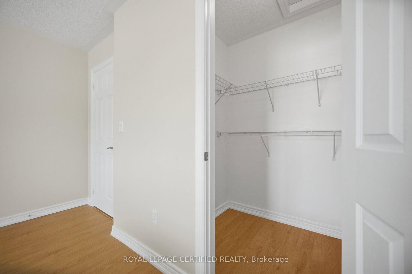 3555 Eglinton Avenue W • Mississauga, ON photo 19