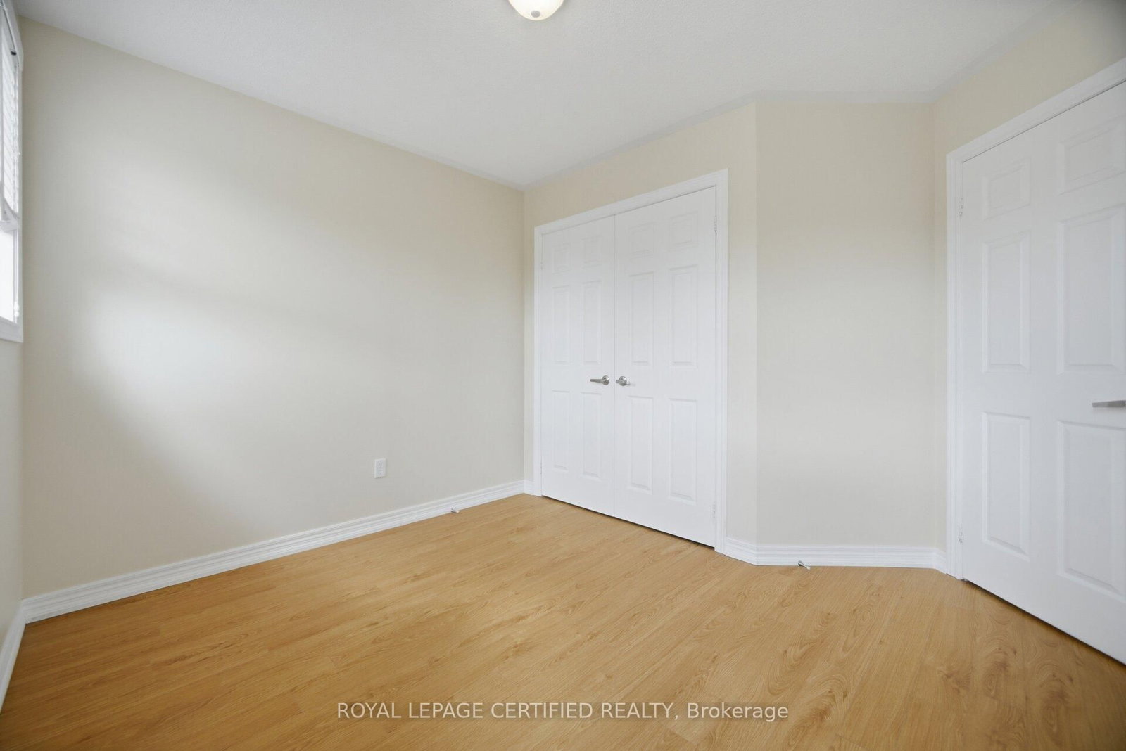 3555 Eglinton Avenue W • Mississauga, ON photo 21
