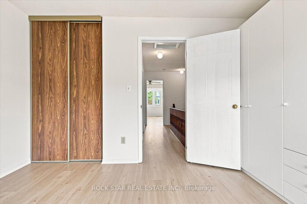 895 Maple Avenue • #331 • Burlington, ON photo 22